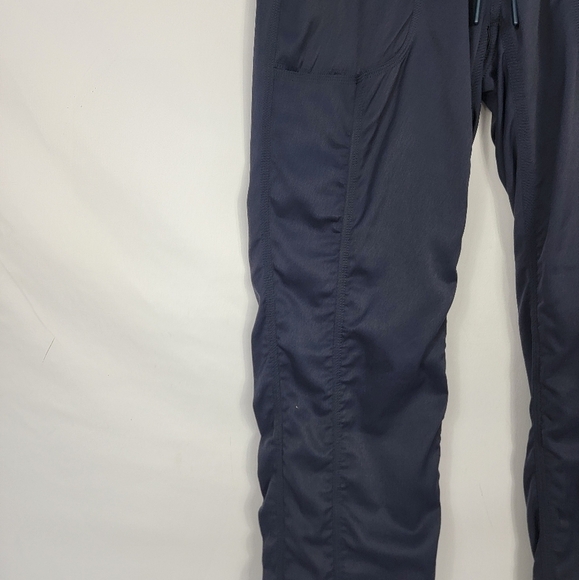 North Face women's size Small pants - Picture 5 of 8